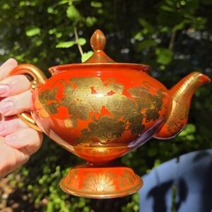 Rare And Beautiful Vintage Japanese Red And Gold Floral Pedestal Teapot